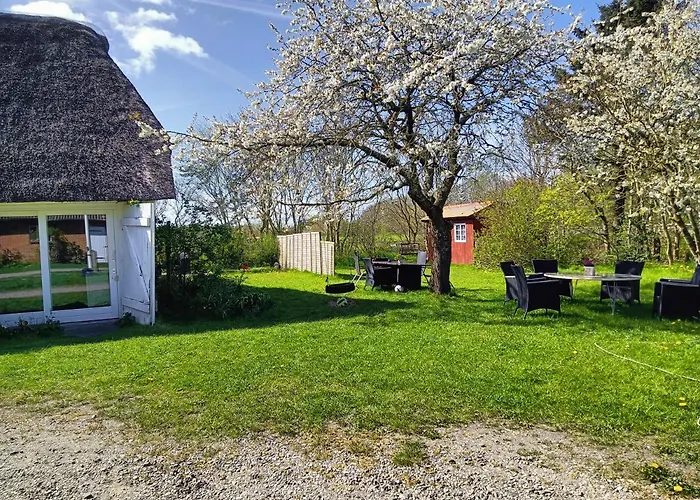 Faebrogaard Gæstehus 3*